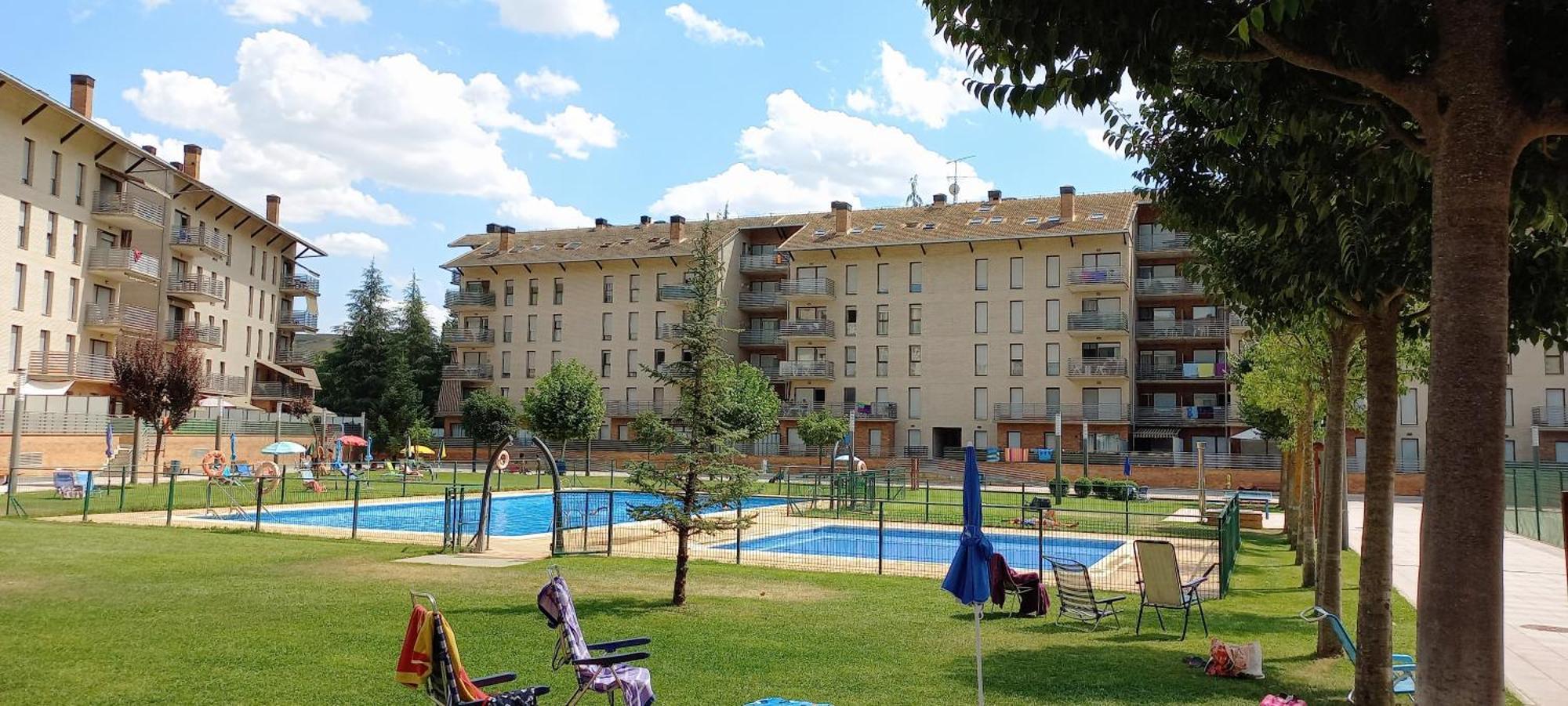 Pilartxo Jaca Apartment Exterior photo